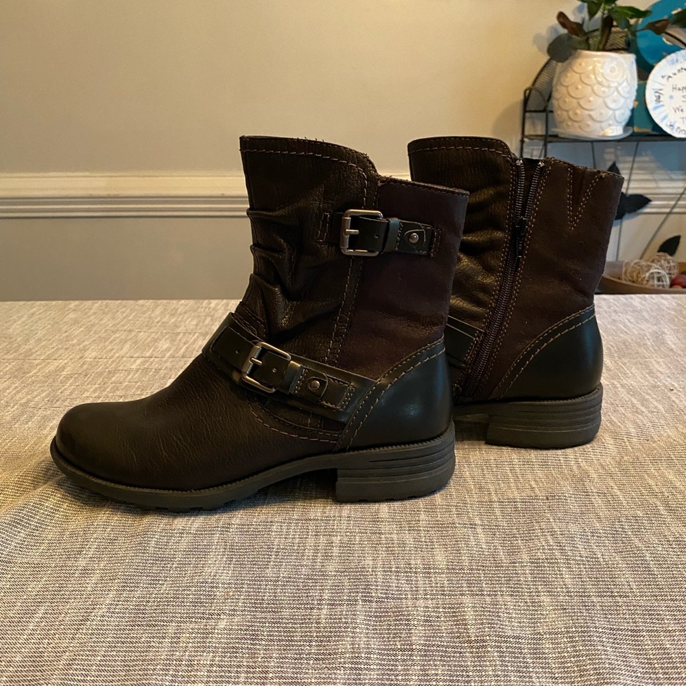 Earth Origins 8.5 cute black boots!